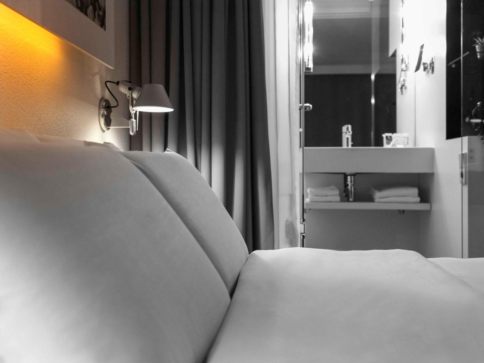 Mercure Nantes Centre Gare Ngoại thất bức ảnh