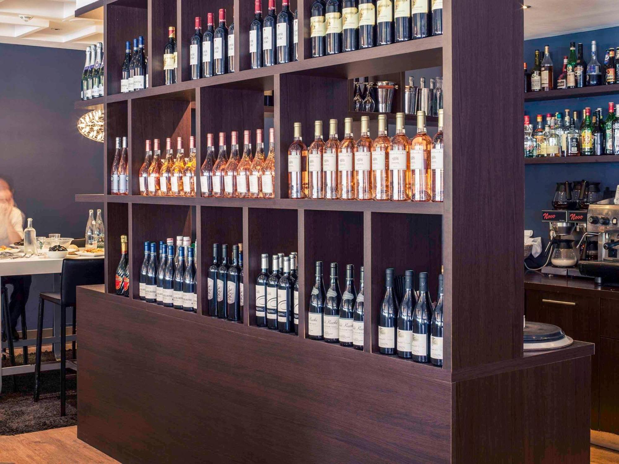 Mercure Nantes Centre Gare Ngoại thất bức ảnh