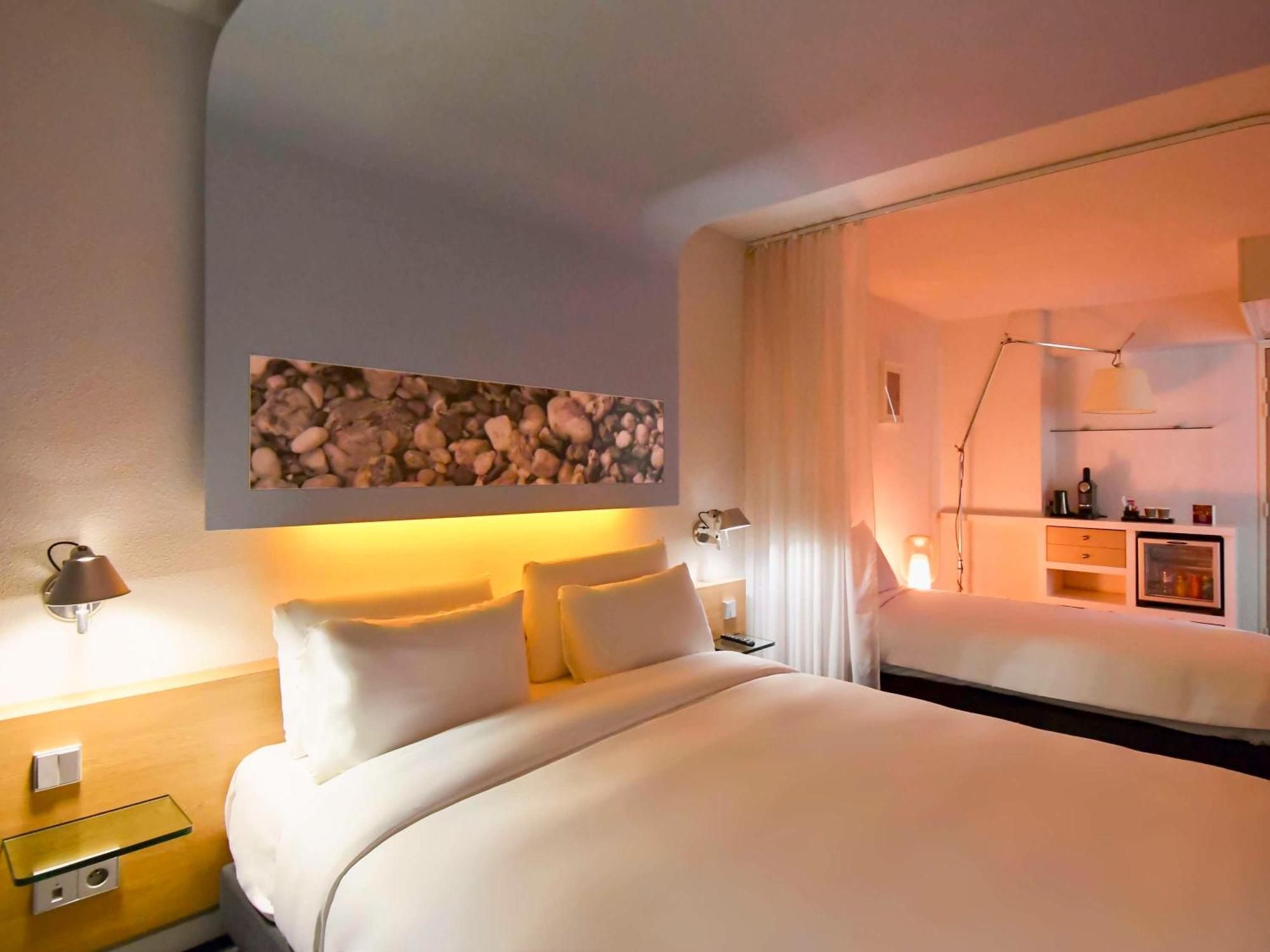 Mercure Nantes Centre Gare Ngoại thất bức ảnh