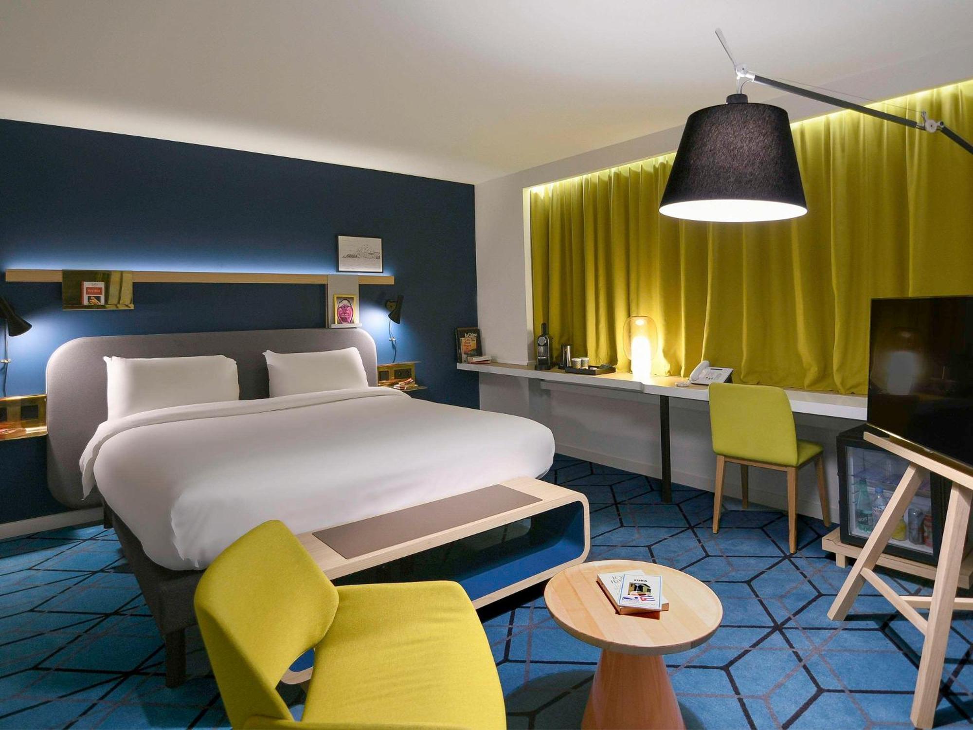 Mercure Nantes Centre Gare Ngoại thất bức ảnh